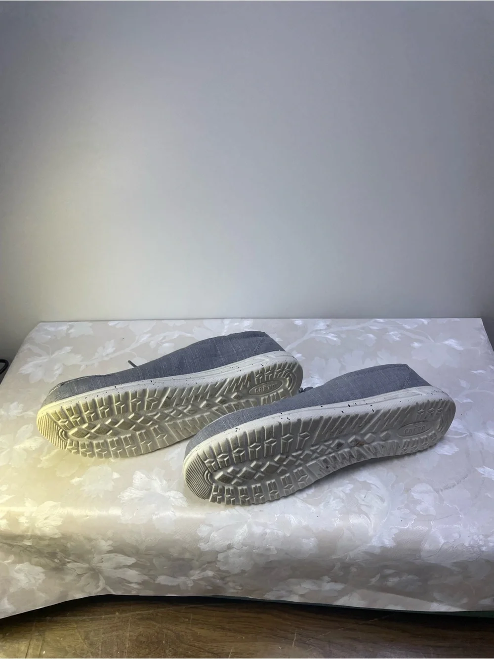 Crevo casual boat